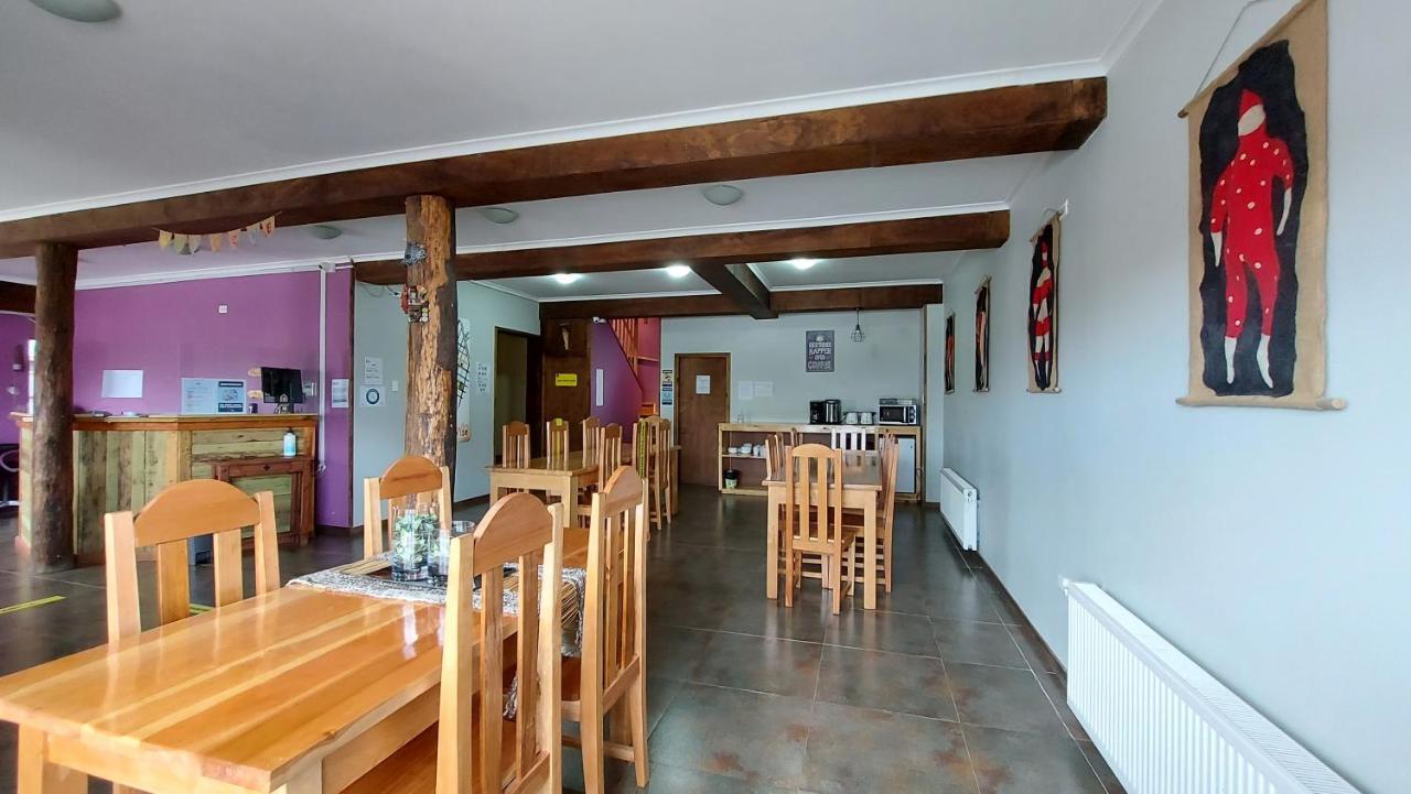 Hostal La Base Пуэрто-Наталес Экстерьер фото