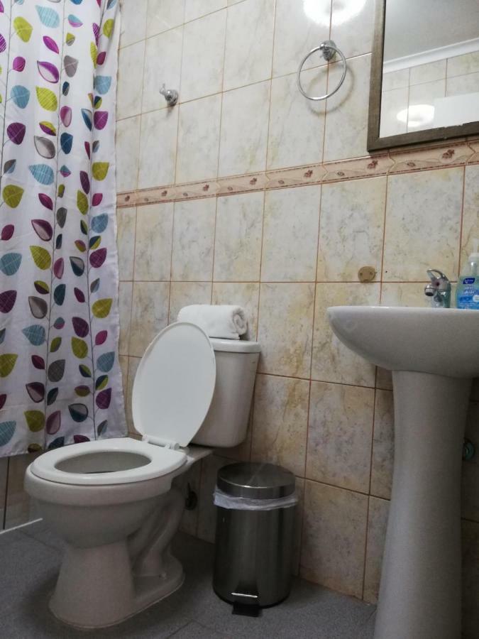 Hostal La Base Пуэрто-Наталес Экстерьер фото